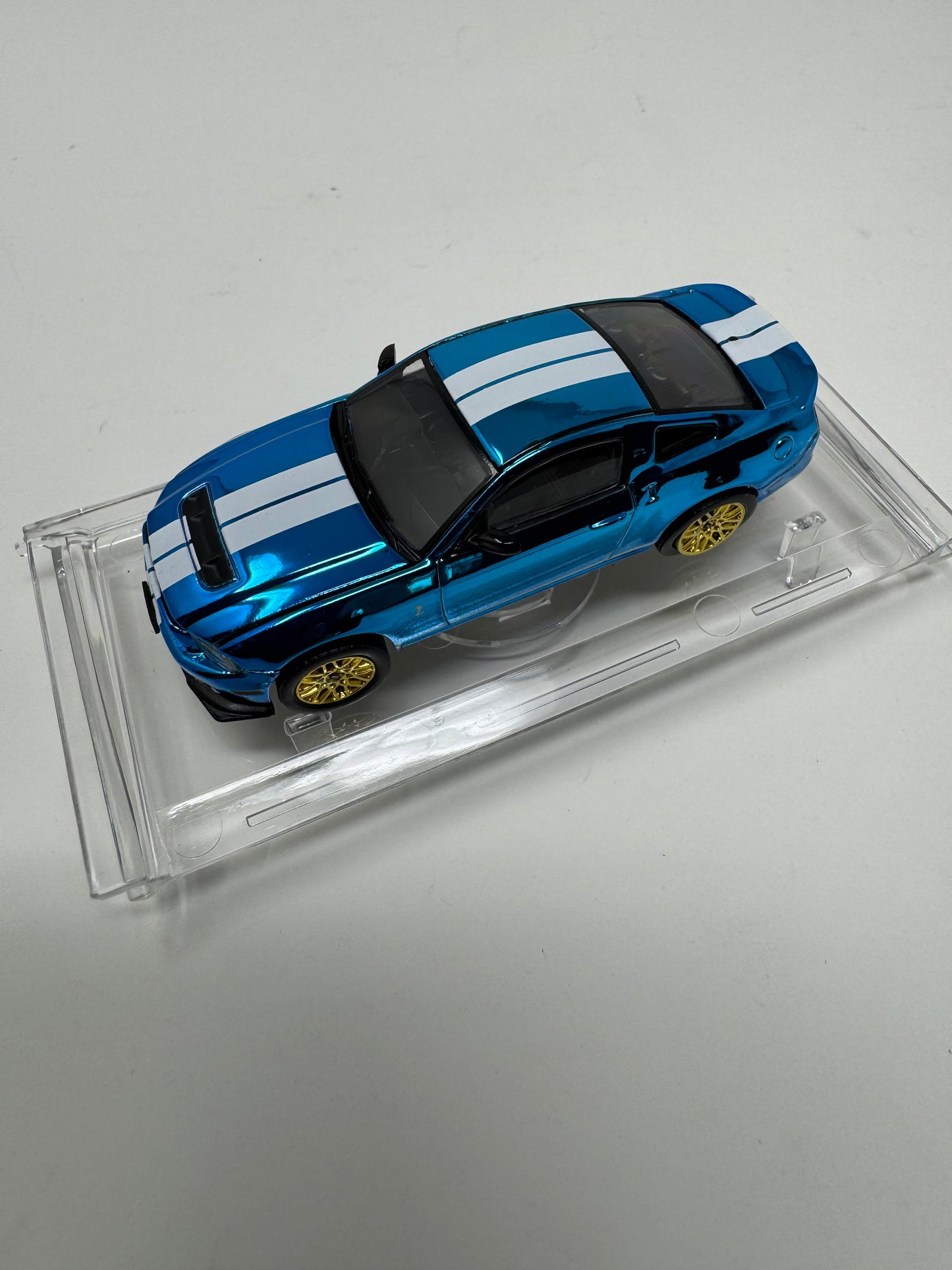 Greenlight 2013 Ford Mustang Shelby GT-500 Chase - Collector's Expo Exclusive